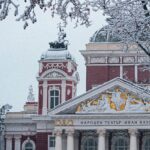 Защо фасадата на театъра е върху банкнотата от 50 лева?